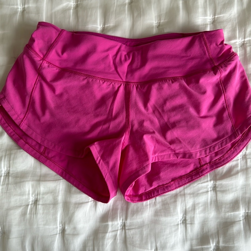 Lululemon - Speed Up Low-Rise Lined Short 2.5” (sonic pink)